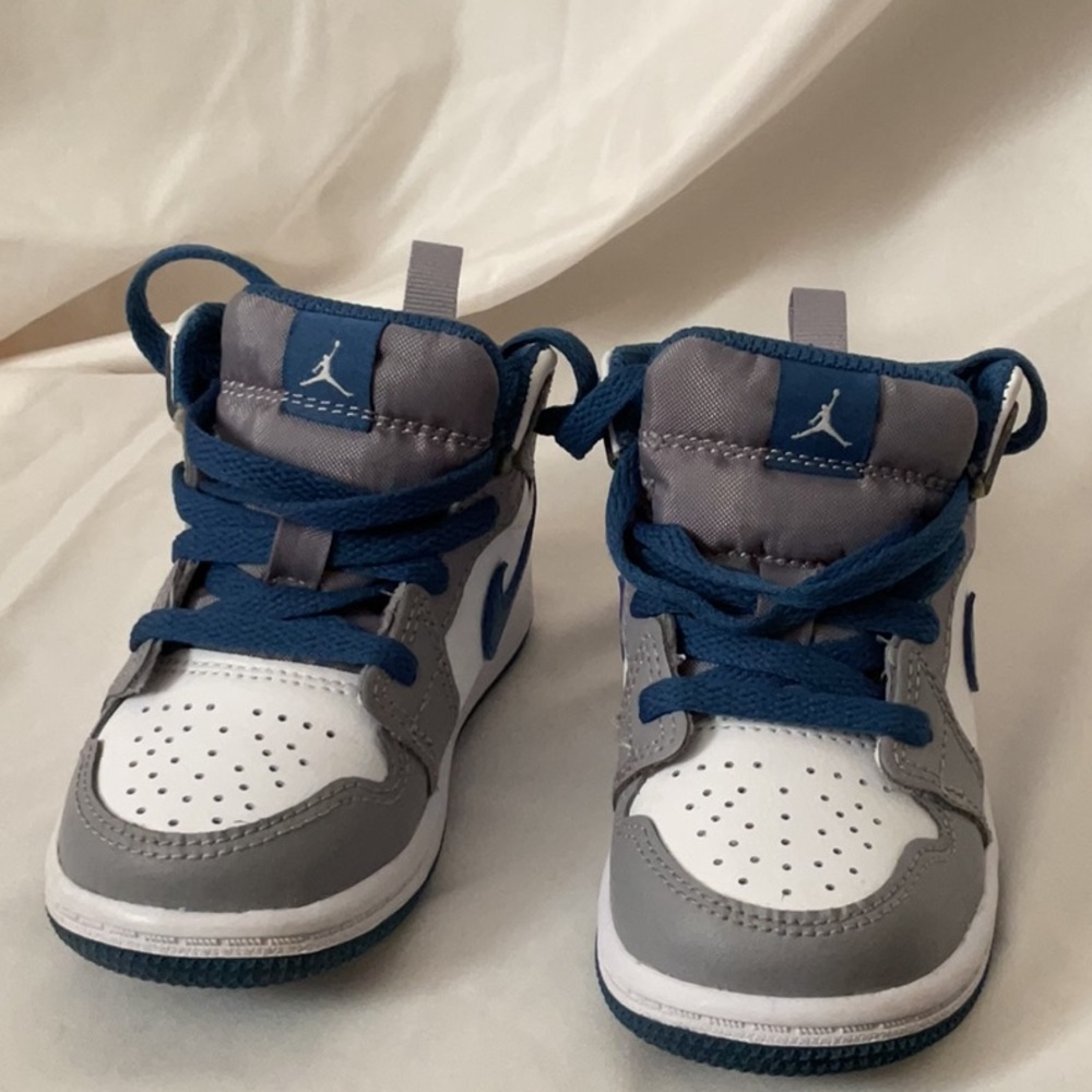 Nike - Air Jordan 1 Mid - Size US 6C - Color White, Blue, Grey. (Gently Used)
